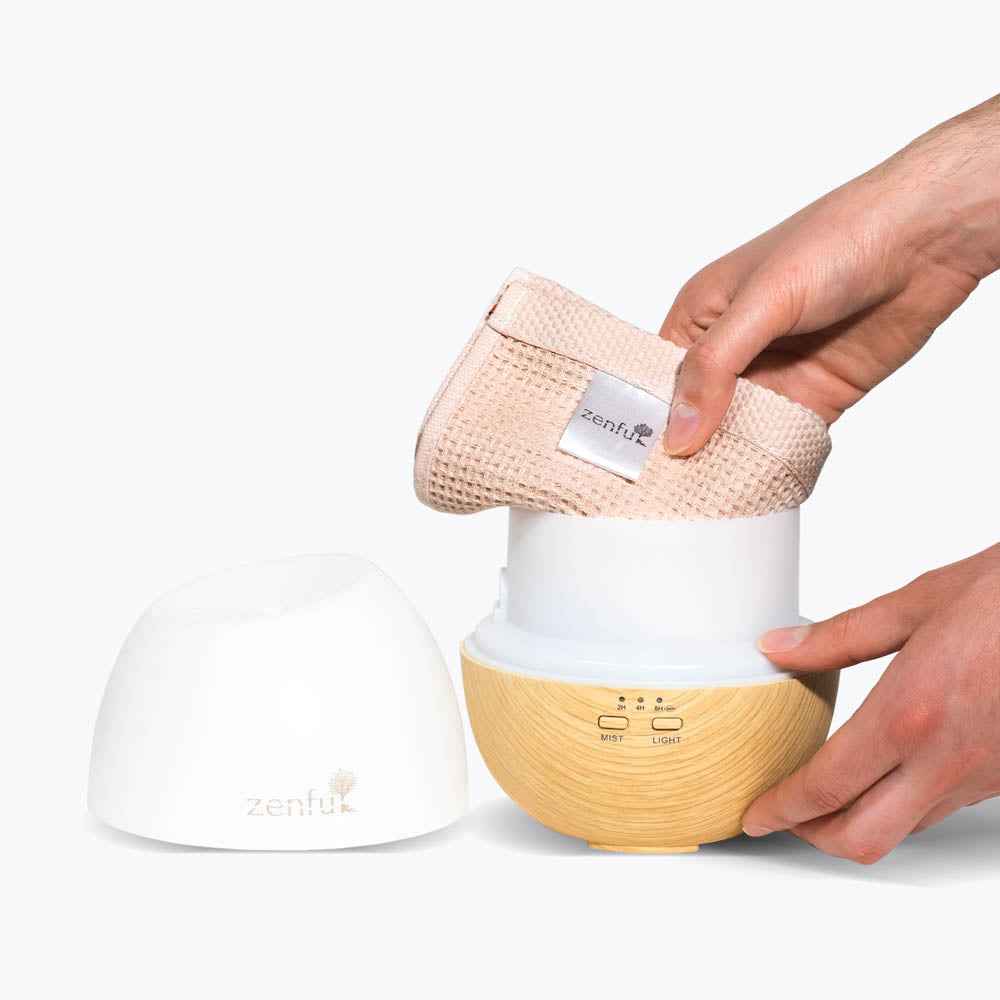 Diffuser cleaning cloth