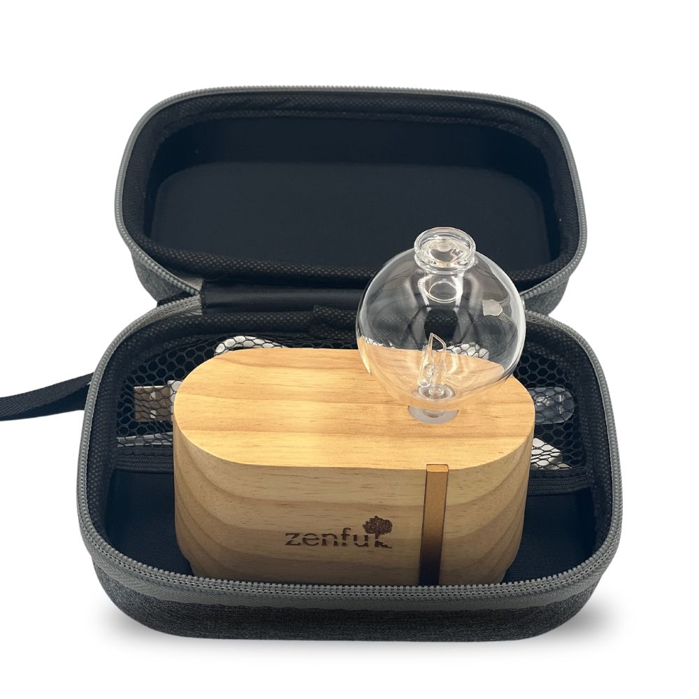 Elegant small aromatherapy diffuser waterless