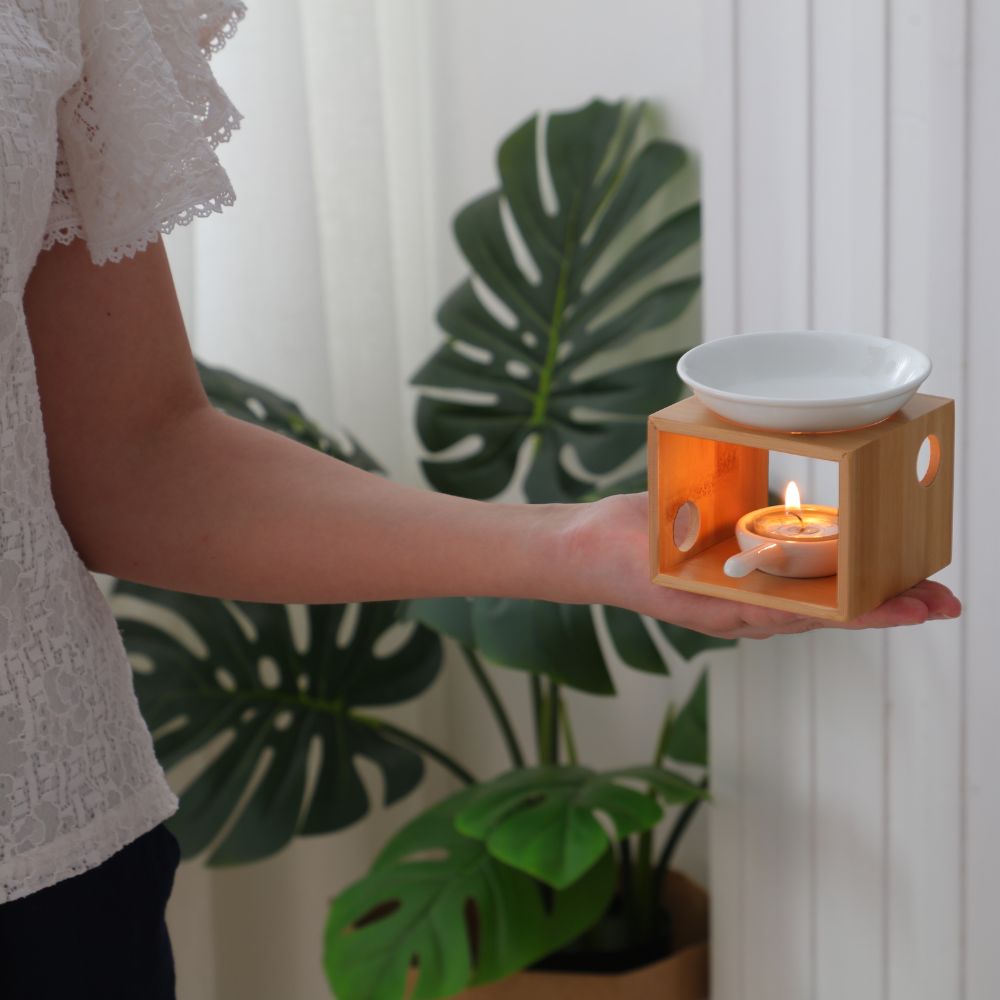 Burner for essential oil & wax fragrance | Cozy bamboo wood